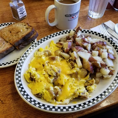 photo of Old Milwaukee Cafe