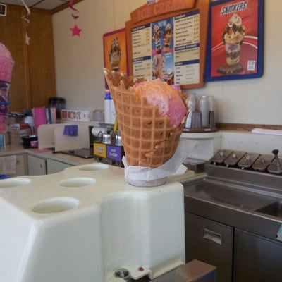 photo of Baskin-Robbins