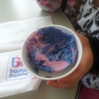 photo of Baskin-Robbins