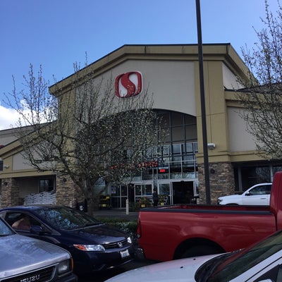 photo of Safeway