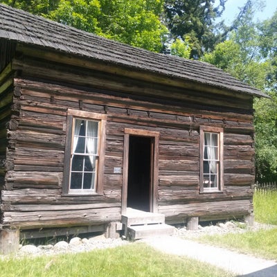 photo of Pioneer Farm Museum