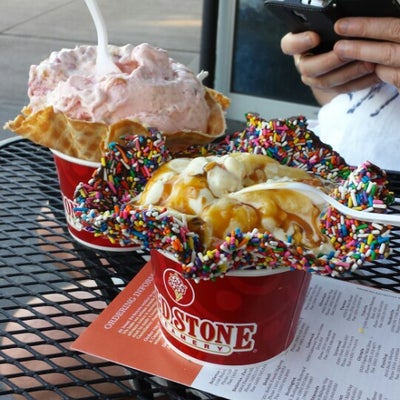 photo of Cold Stone Creamery