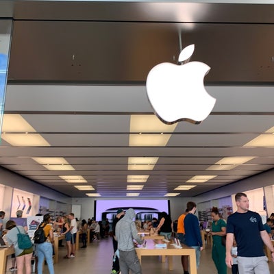 photo of Apple Tacoma Mall