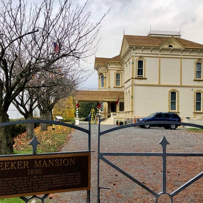 photo of Meeker Mansion