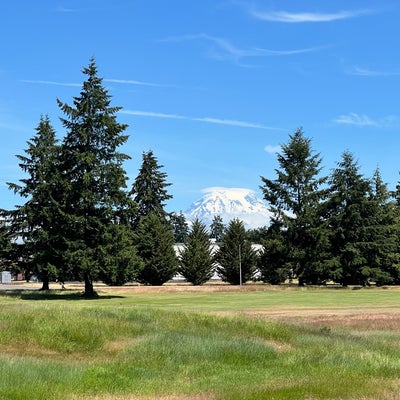 photo of Whispering Firs Golf Course