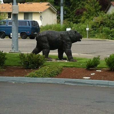 photo of Hungry Bear Market / Chevron