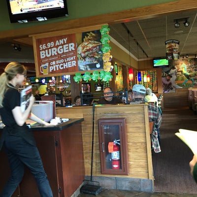 photo of Applebee's Grill + Bar