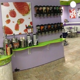 photo of Skinny D's Yogurt