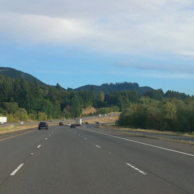 photo of I-5 & Huntington Ave N / Mt St Helens Way NE