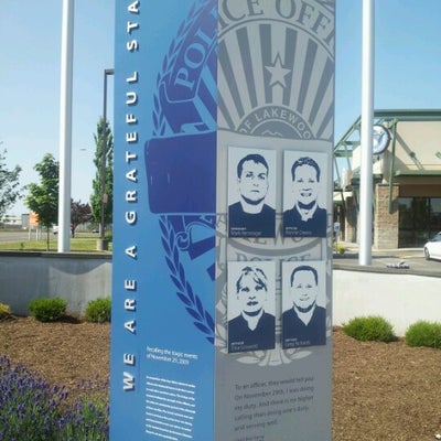 photo of Fallen Lakewood Officer Memorial