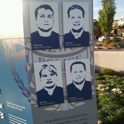 photo of Fallen Lakewood Officer Memorial