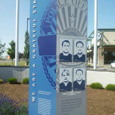 photo of Fallen Lakewood Officer Memorial