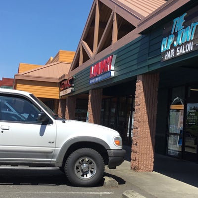 photo of Yelm Laundry Center