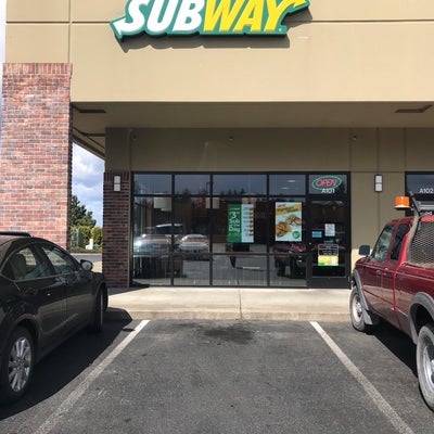 photo of SUBWAY