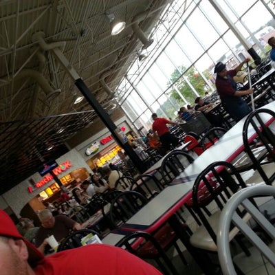 photo of Fort Lewis PX Food Court