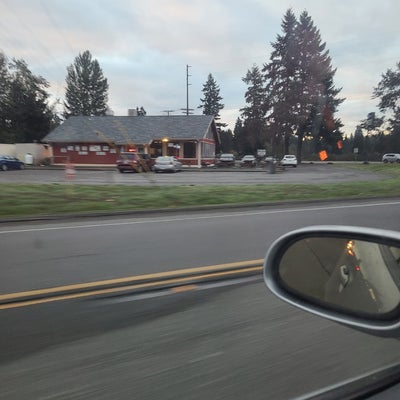 photo of Jim Bob's Chuck Wagon