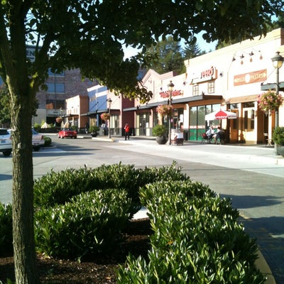 photo of Bella Bottega Shopping Center