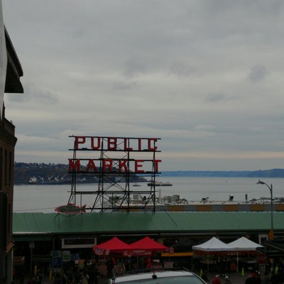 photo of Seattle Free Walking Tours