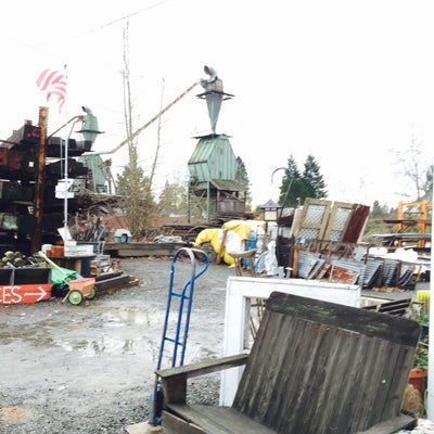 photo of Earthwise Architectural Salvage Tacoma