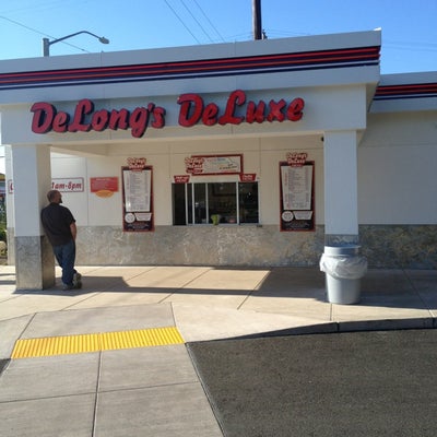 photo of Delong's Deluxe