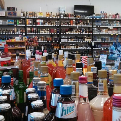 photo of Duanne's Liquor Market