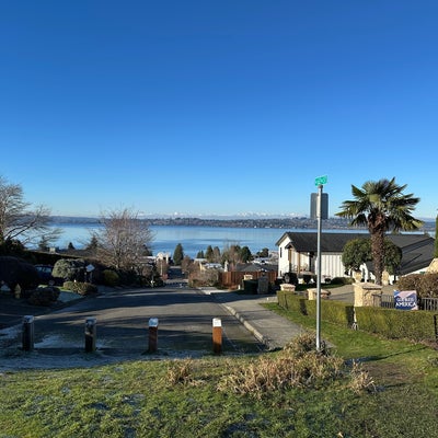 photo of Cross Kirkland Corridor