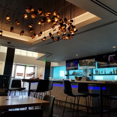 photo of Alaska Lounge