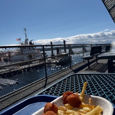 photo of Ivar's Fish Bar