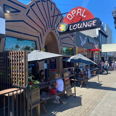 photo of The Opal Lounge
