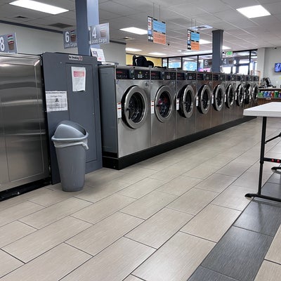 photo of Lacey Laundry