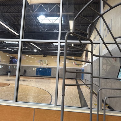 photo of 24 Hour Fitness - Basketball Court