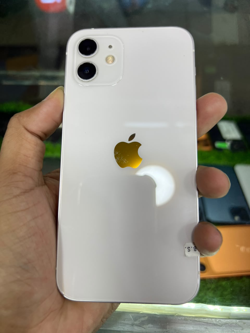 iPhone 12