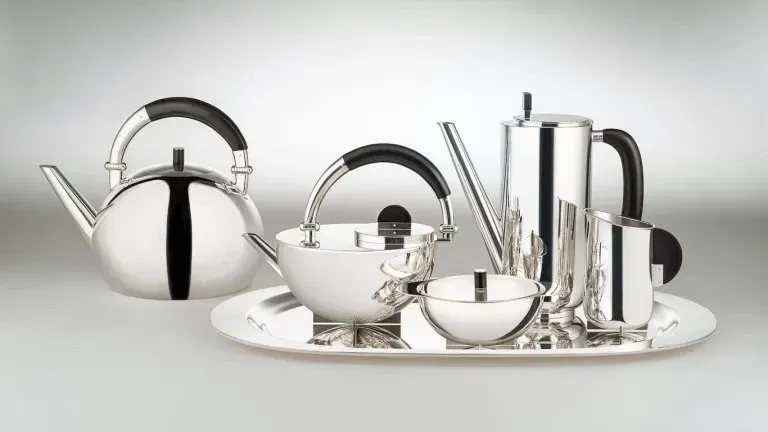 Marianne Brandt: Shaped Light