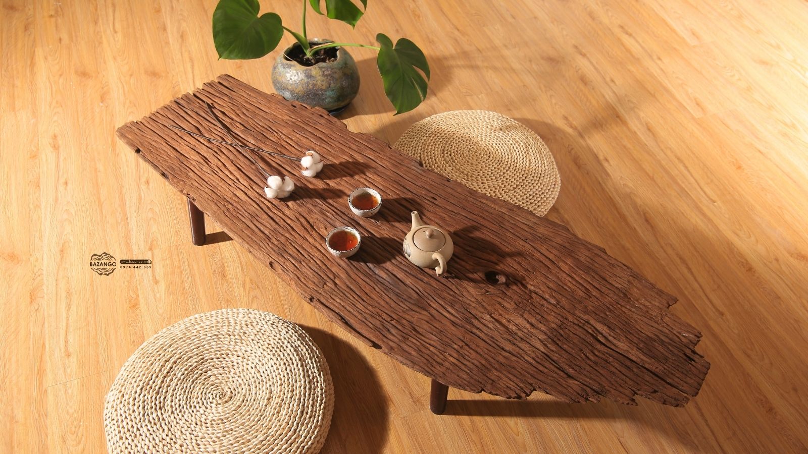 Bàn trà gỗ tự nhiên ngồi bệt