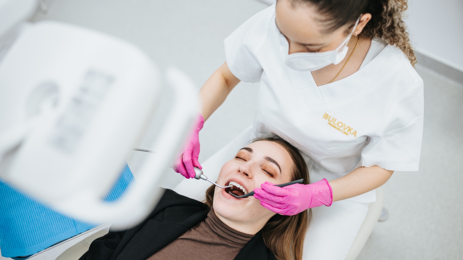 Bạn đang tìm nha sĩ mới? Quy trình khám đầu tiên và đăng ký diễn ra như thế nào