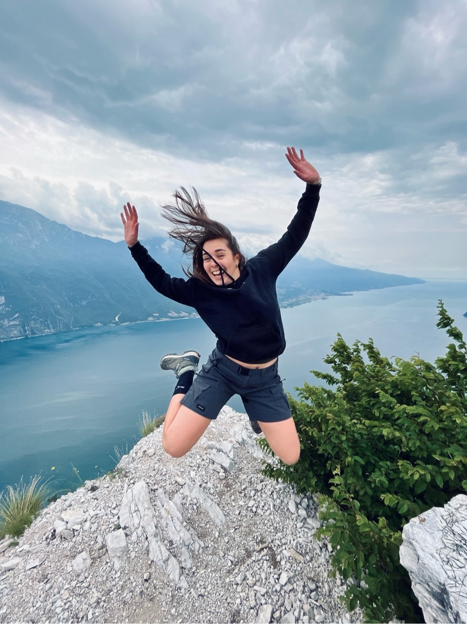 Profile photo of Elena