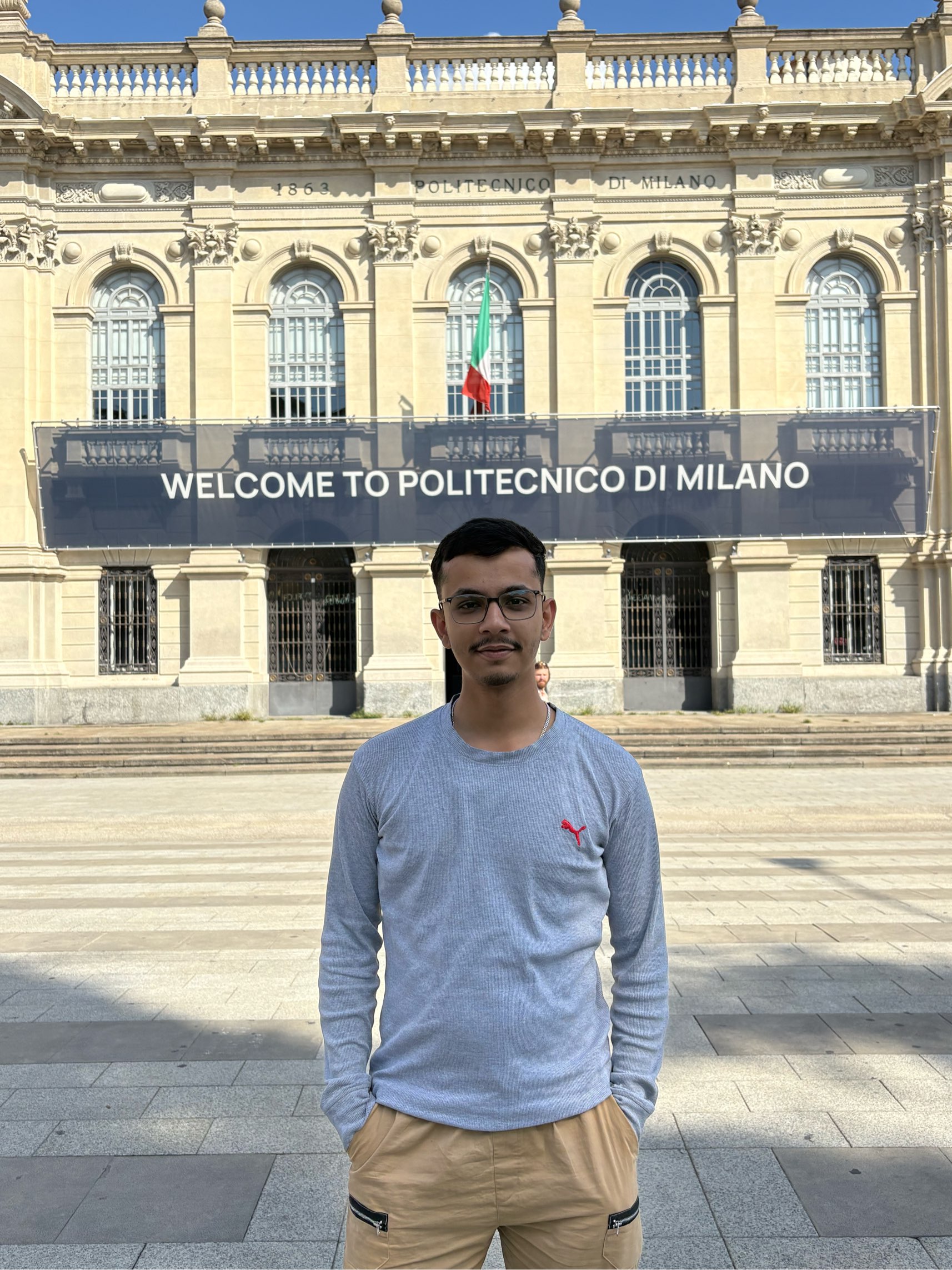 Foto de perfil de Yash