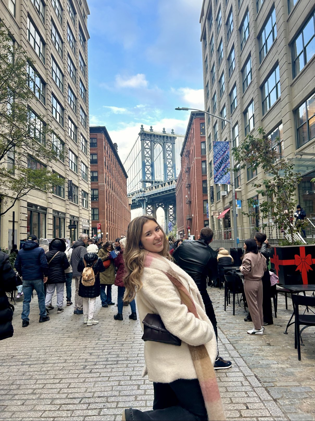 Profile photo of Vivian