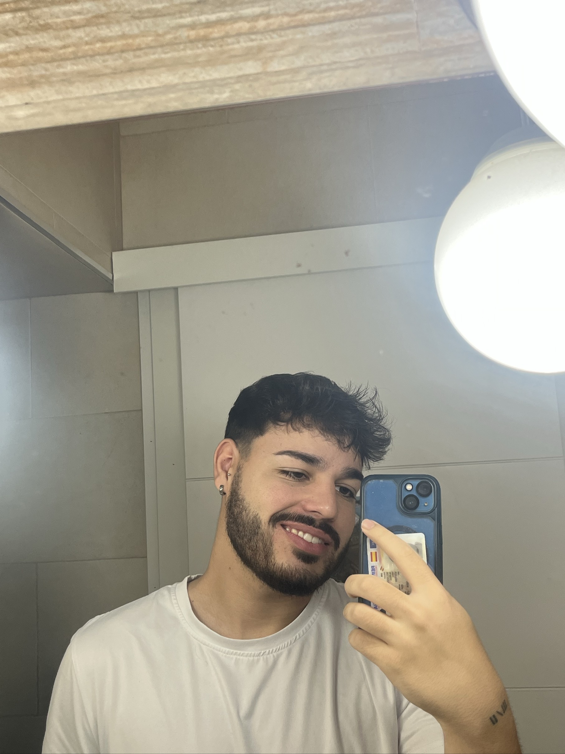 Profilfoto von Víctor