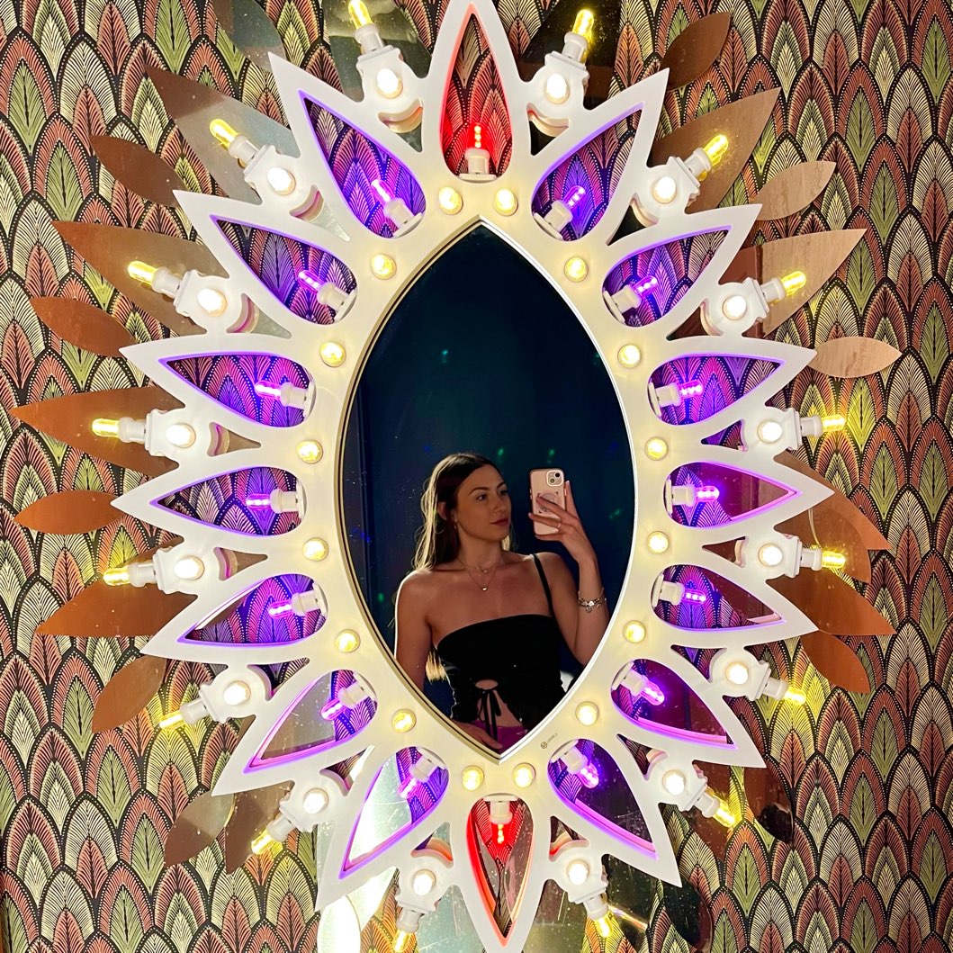 Profile photo of Gloria