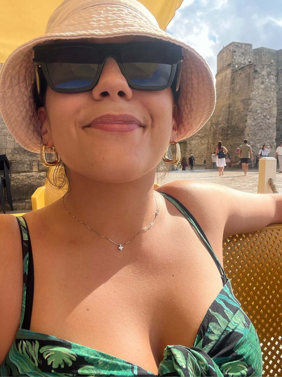 Profile photo of Elvira 