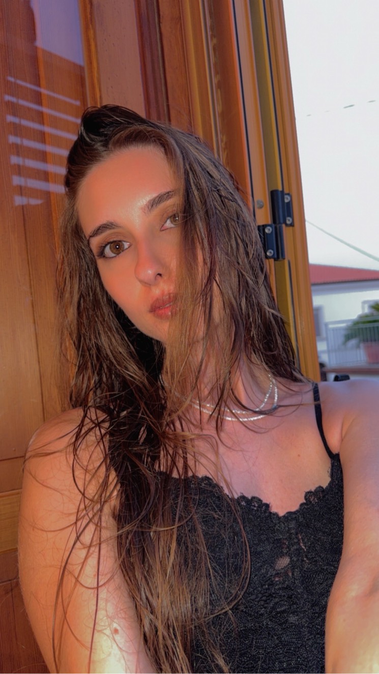 Profile photo of Laura