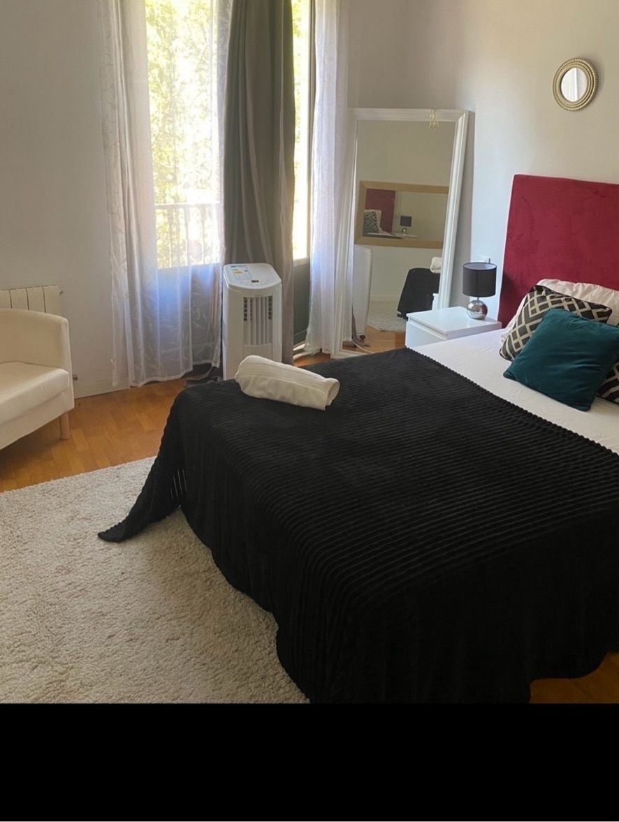 Photo of room in Barcelona