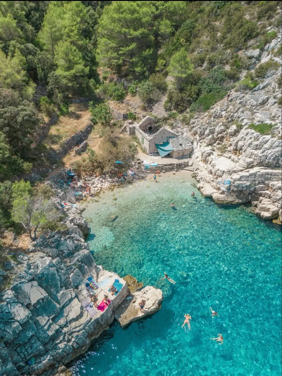 Mala Stiniva Beach photo 1