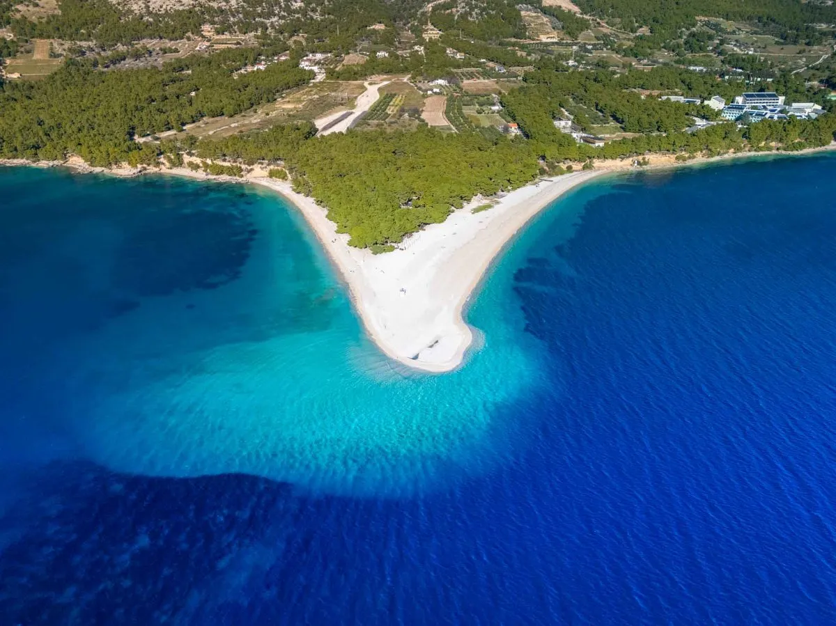 Zlatni Rat Beach  photo 1