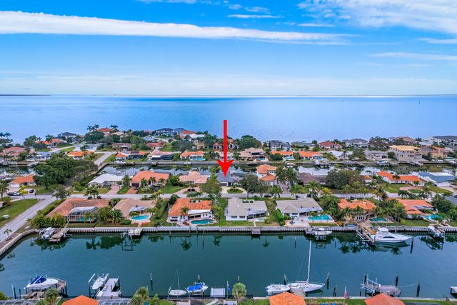 Drone Photos 1974 Hawaii Ave NE, St. Petersburg, FL 33703, USA-9