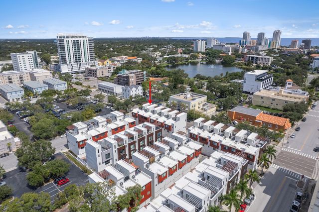 Drone Photos 176 8th St N, St. Petersburg, FL 33701, USA 5