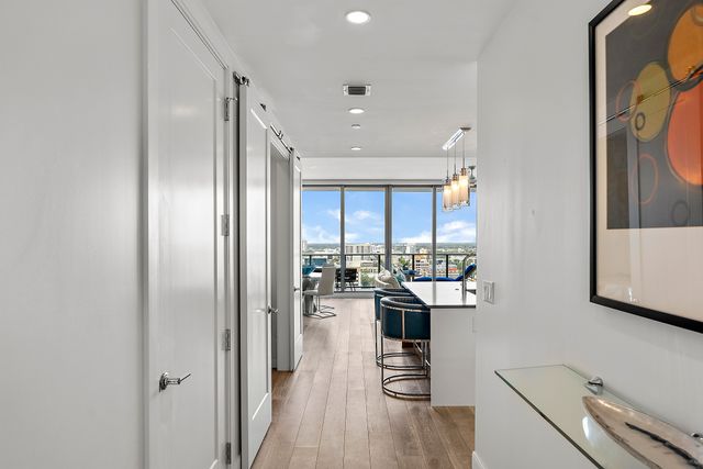 Exterior and Interior Photos 100 1st Ave N, St. Petersburg, FL 33701, USA-1