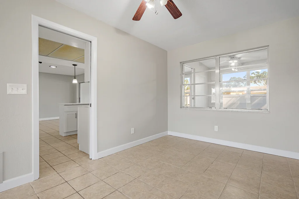 Listing photos-10