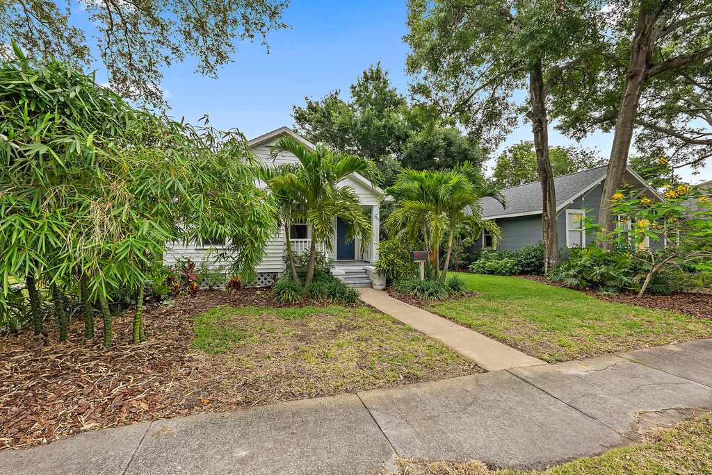 Listing Photos-14